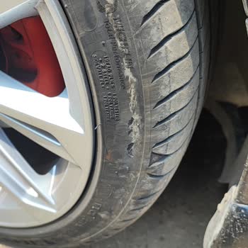 4 Adet 2021 Michelin Lastik 4 Yıl Oldu Hepside Parçalanıyor