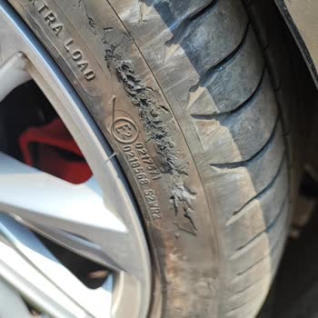 4 Adet 2021 Michelin Lastik 4 Yıl Oldu Hepside Parçalanıyor