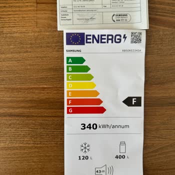 Samsung Marka Buzdolabımda Siyah Benekler Ve Motor Ses Yapması