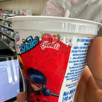 İçim Süt ve Süt Ürünleri Küflü İçim Markasına Ait Milkshake
