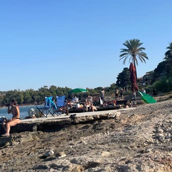 Çeşme Belediyesi Yeni Bayan Başkan İle Yine Aynı Problemler Devam.