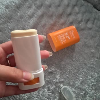 The Purest Solutions Stick Güneş Kreminin İçi Boş Çıktı