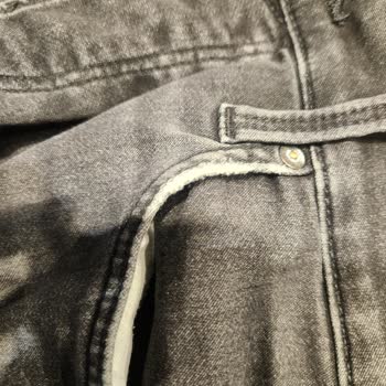 Jack & Jones Ürününü Garanti Kapsamına Almıyor.