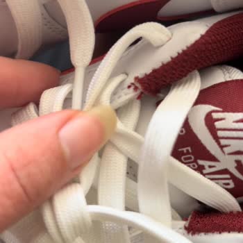 Nike Schuhe mit erheblichen Mängeln geliefert Ich erwarte eine Lösung