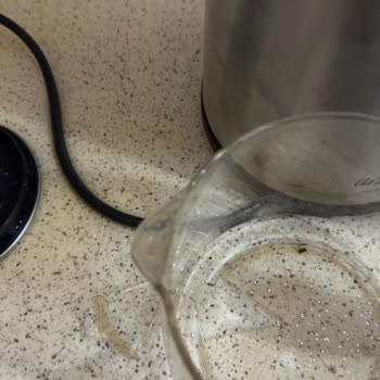 Arzum Cam Demlik Kendiliğinden Kırılıyor