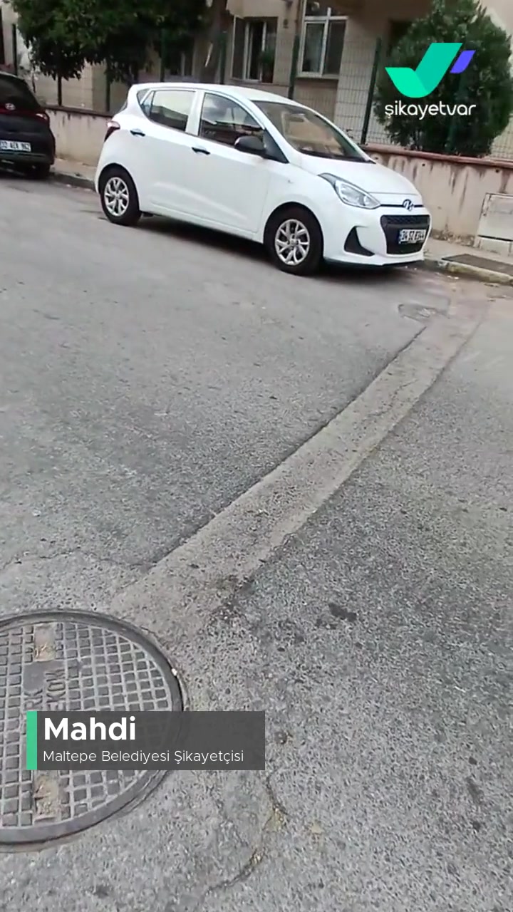 Maltepe Belediyesi Sokağın Tekrardan Asfaltlanması Lazım! videonun kapak resmi