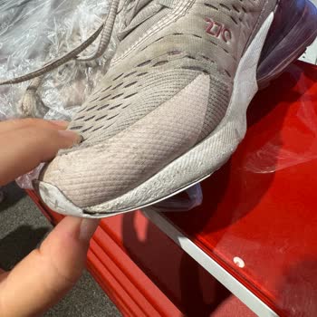 SuperStep Ayakkabının Filelerinde Hızlı Yıpranma Ve İade Sorunu