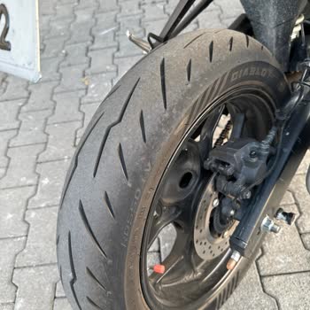 Pirelli Üretim Hatası Rosso 4 Lastik