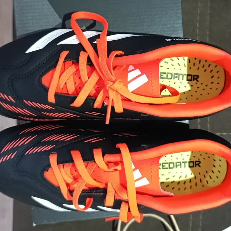 adidas Hem Yanlış Küçük Ürün Verildi Hem De Değişim Yapmıyorlar