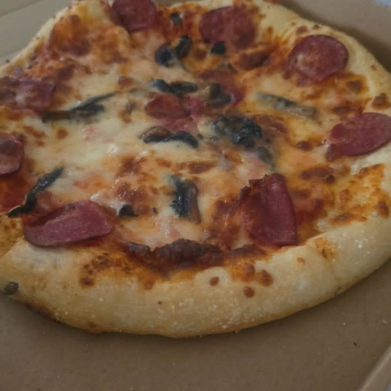 Pizza Hut Alanya Mahmutlar Pizza Hat Çiğ Pizza