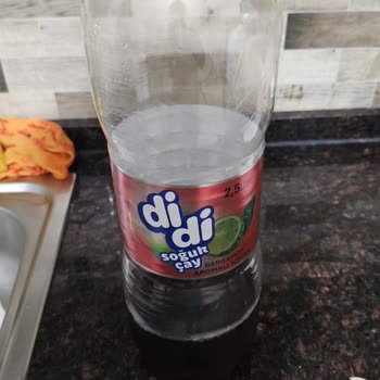 Çaykur Soğuk Çay İçinden Tanımlanmayan Bir Şey Çıkması