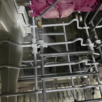 Arçelik Bulaşık Makinesi 9261SI Sepet Paslanması