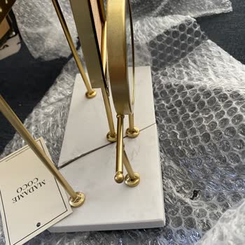 Mademe Coco Siparişim Kırık Geldi İade Etmek İçin Hiçbir Muhatap Yok.