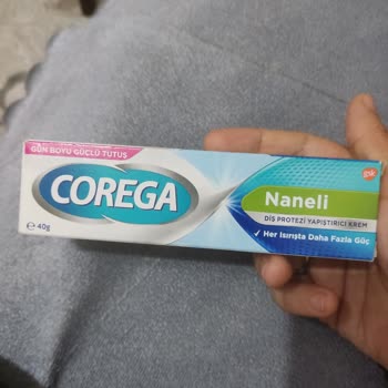 Corega Diş Yapıştırıcısı Mağduriyeti: Ürün Yapışmıyor!