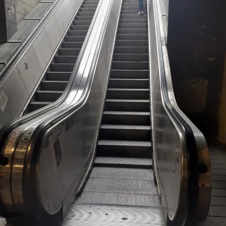 City Center Outlet Yürüyen Merdiven Şikayeti