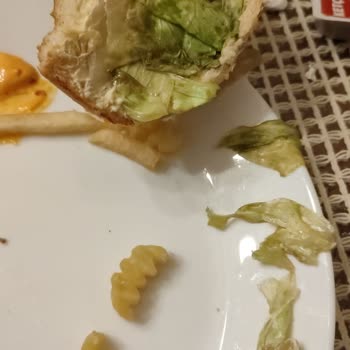 Hizmetsizliğin Dibi Burger King!