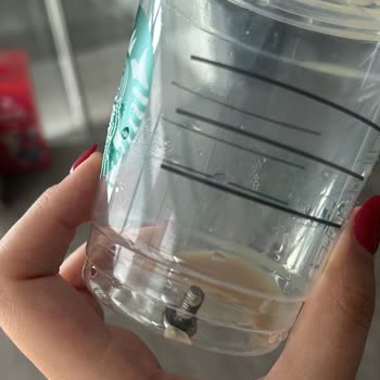 Starbucks Kahvemden Vida Çıktı