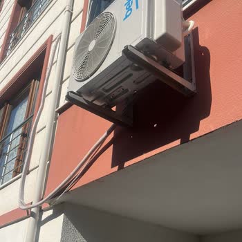 Beko Dış Ünitenin Kötü Montajı