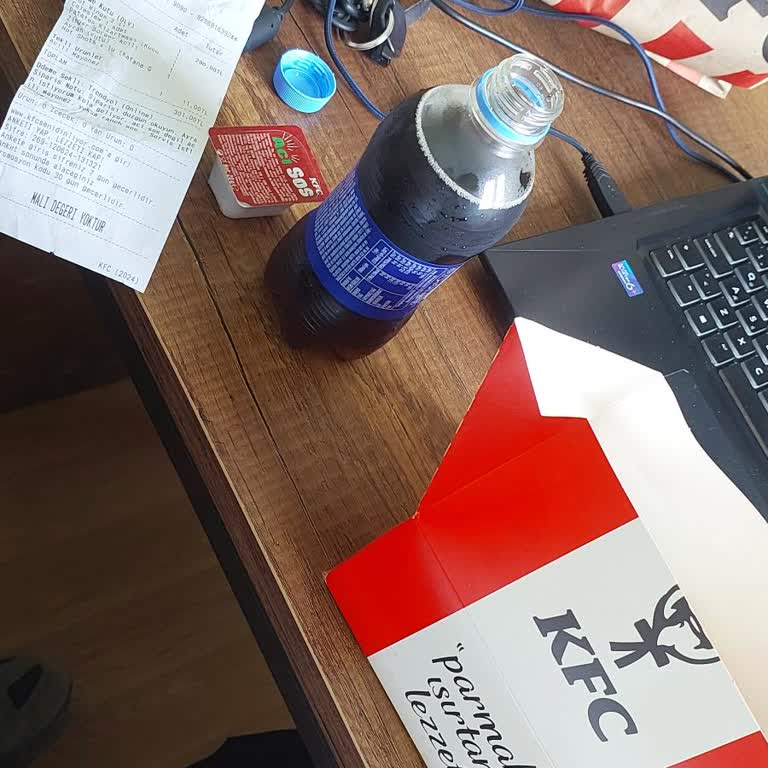 KFC Halkalı Meydan Şubesi