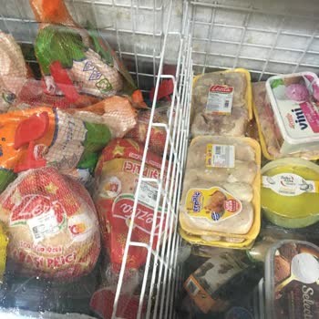 A101 Mağazası Pislik İçinde, İlgilenen Kimse Yok! Muhatap Bulamıyoruz