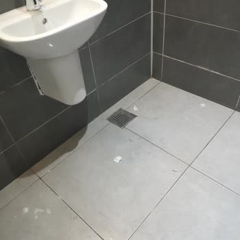 Mersin Şehir Hastanesi Lavabolarda Peçete Yok Temızlık Sorunu Var