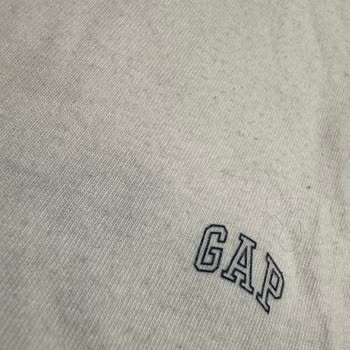 GAP T-shirt 2 Giymede Tülerdi