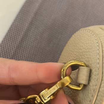 Vakko Ürünün Arkasında Durmadı! Ürün 2 Aylık Bile Değil!