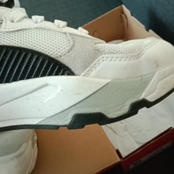 Gencerler Mağazası Ürün Kusurlu Ayakkabıyı Geri Gönderdiler