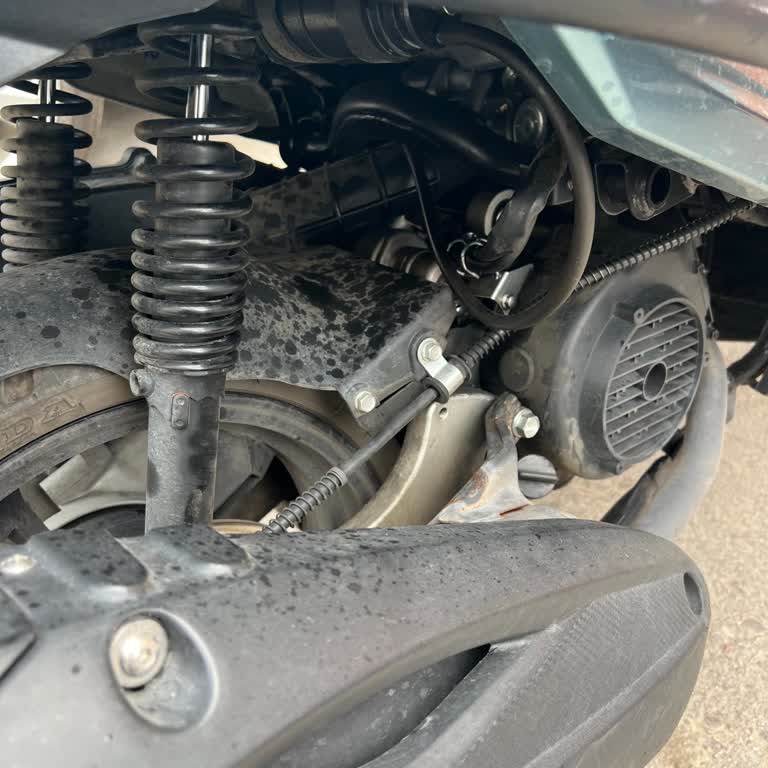 RKS Motor Serviste Parçayı Parayla Değişmeye Çalışmaları