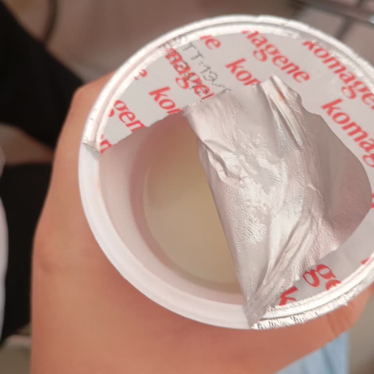 Komagene Bozuk Ayran Ve Kötü Hizmet Deneyimi