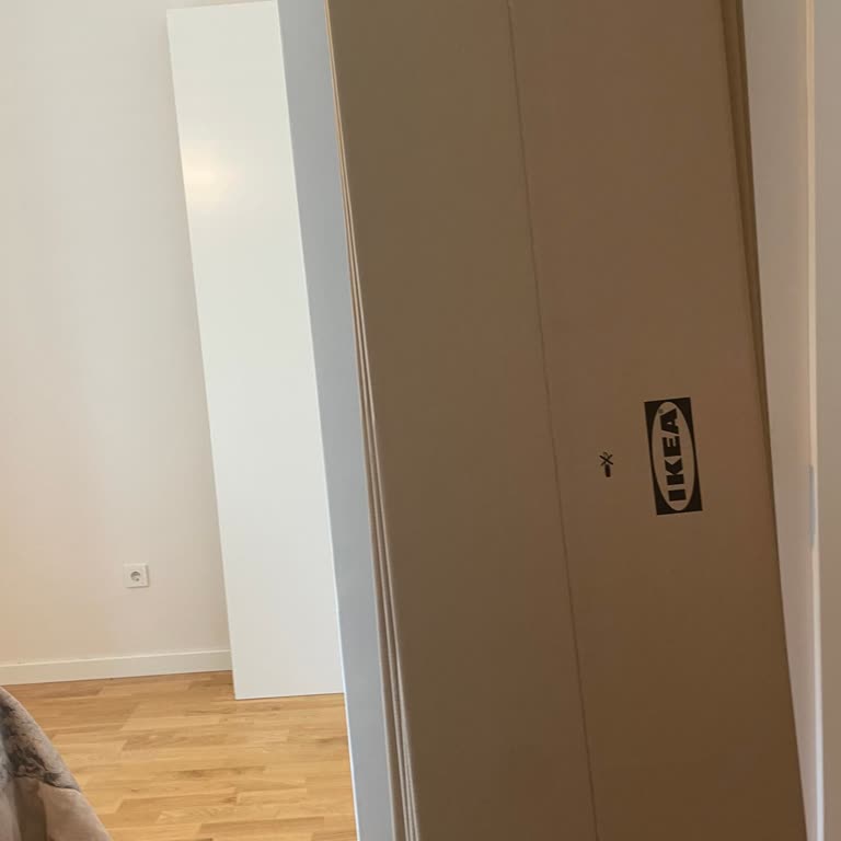 IKEA Müşteri Hizmetlerine Ulaşamama Ve Kırık Dolap Sorunu