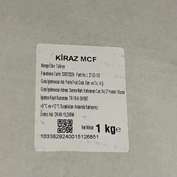 Macro Center İşini Bilmeyen Ve Saygısız Kasiyerlere Sahip Market