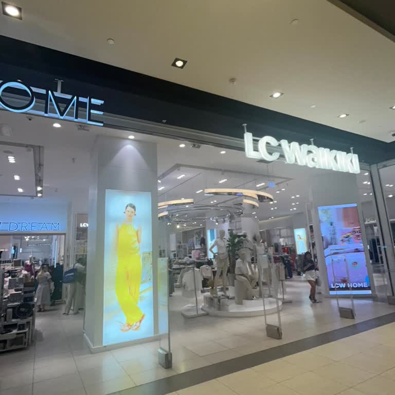 LC Waikiki Öncelikli Kasa Sırası 9 Aylık Hamileyim Almadılar