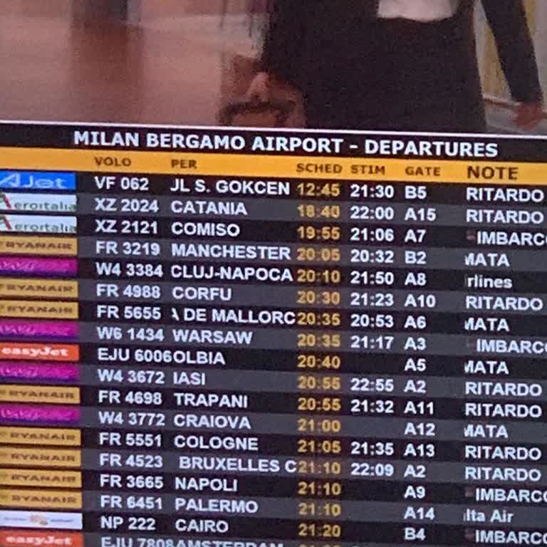 AJet (Anadolu Jet) Uzun Süreli Rötar Ve Yetersiz Bilgilendirme