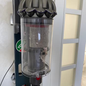 Dyson Bilgisiz Teknik Personel Skandalı