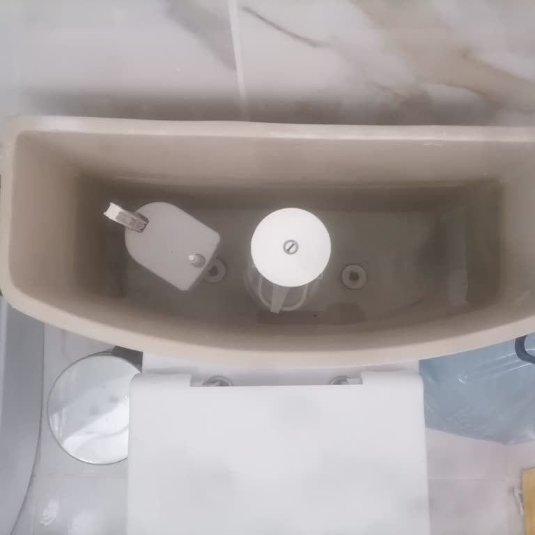 Alvit Yardım İstiyorum. Rezervuar Kapağı Kırıldı