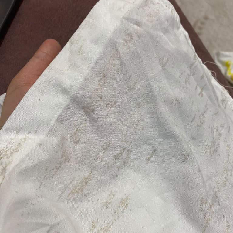 Şeyma Ağdaş Butik Gömleğin Rengi Soldu