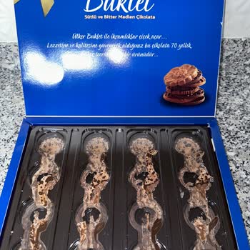 Ülker Paketi Yeni Açılmış Bozuk Çikolata