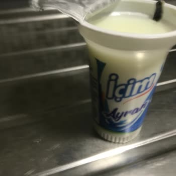 İçim Süt ve Süt Ürünleri İçim Ayrandan Küf Siyah Parça Çıktı