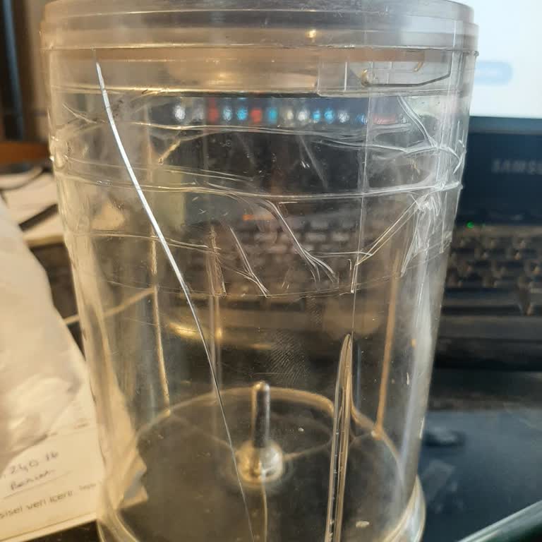 Sinbo Shb-3106 Cam Hazne Kırık Bulamıyorum