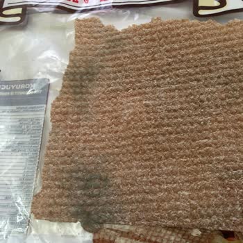 Asrın Tandırı Küflü Ekmek Gönderimi Ve Herhangi Bir Özür Dilemedi.