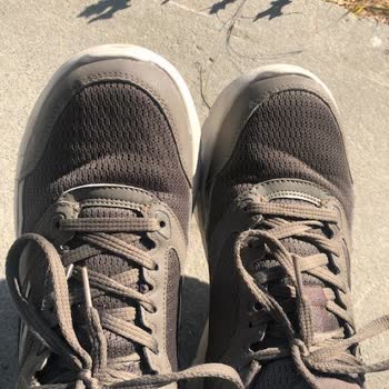 Skechers Ürününün Arkasında Durmuyor!