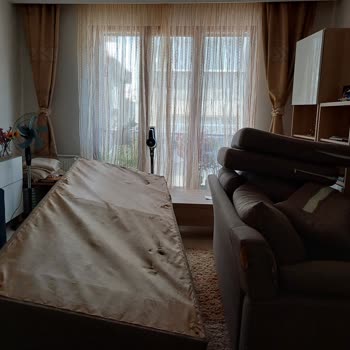 İstikbal'le Birlikte Çalıştıkları Tekden Nakliyat Taşıma Parası İstiyor