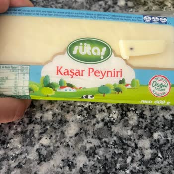 Sütaş Peynirin İçinden Çıkan Tanımlanamaz Cisim