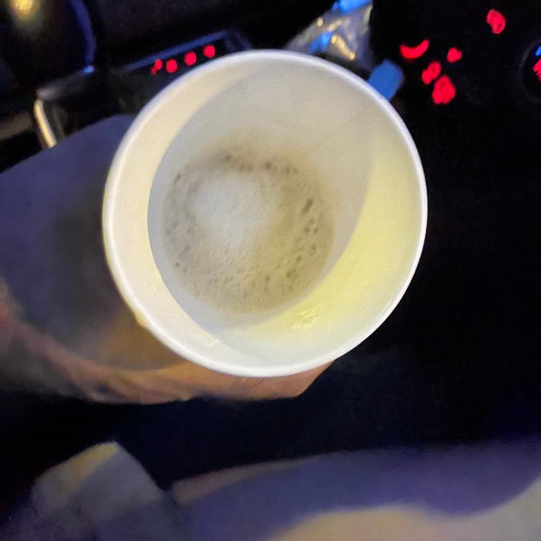 Starbucks Makine Hatası Nedeniyle Kahve Vermedi