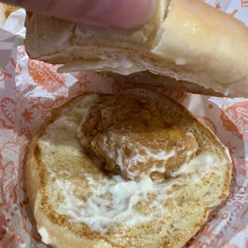 Popeyes İçi Boş Sayılan Sandviçler