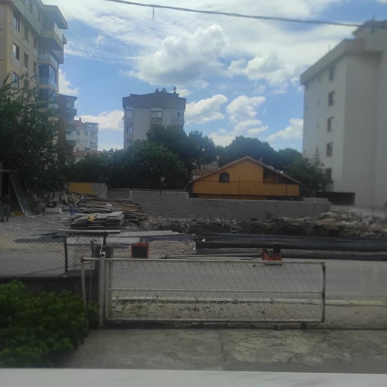 Maltepe Belediyesi Erken Saatlerde Başlayan İnsaat Rahatsızlığı Ve İlgisizliği