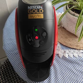 Nescafe Kahve Haznesi Yerine Tam Oturmuyor