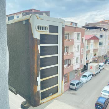 Arçelik Klima Dış Ünite Kasası Paslanması