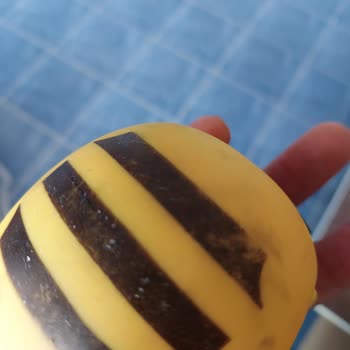Ebebek Oyuncak Arabanın Boyası Çabuk Çıkıyor